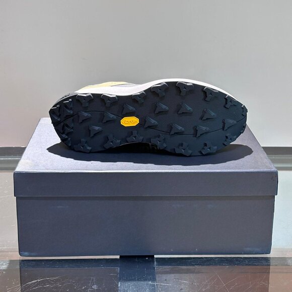 Dunhill Mens Mesh Breathable Sneakers - Picture 10 of 10